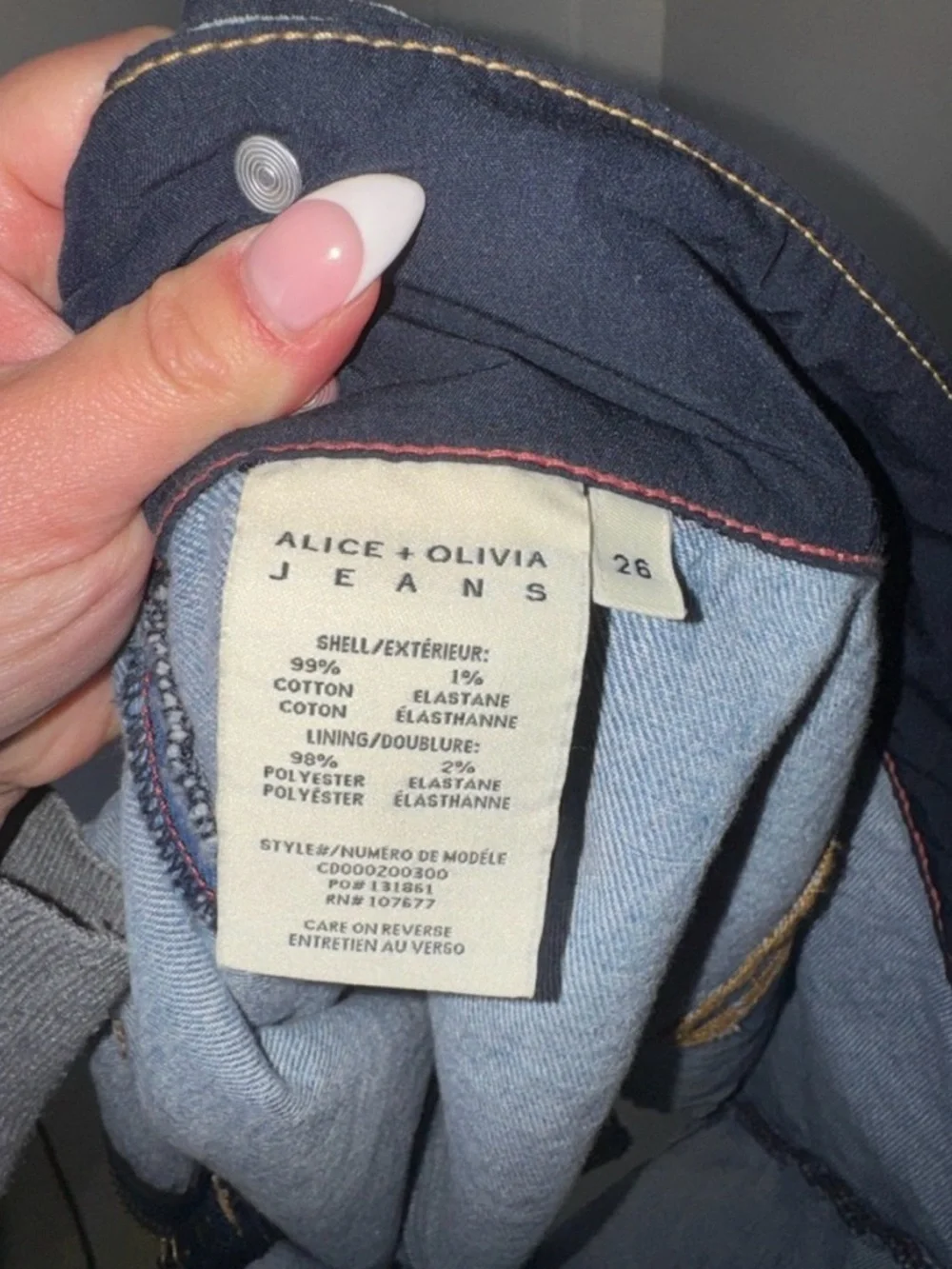 Alice + Olivia Noah Denim Pleated Skort/ Size 26 - Picture 10 of 12